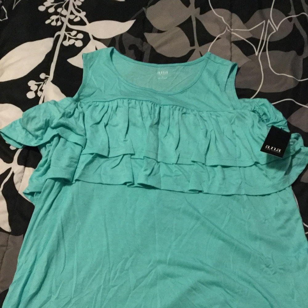 Brand New. A.n.a shoulder crop top. Size: Large